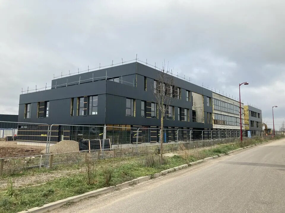 Office in Holtzheim for lease Building Photo- Image 1 of 4