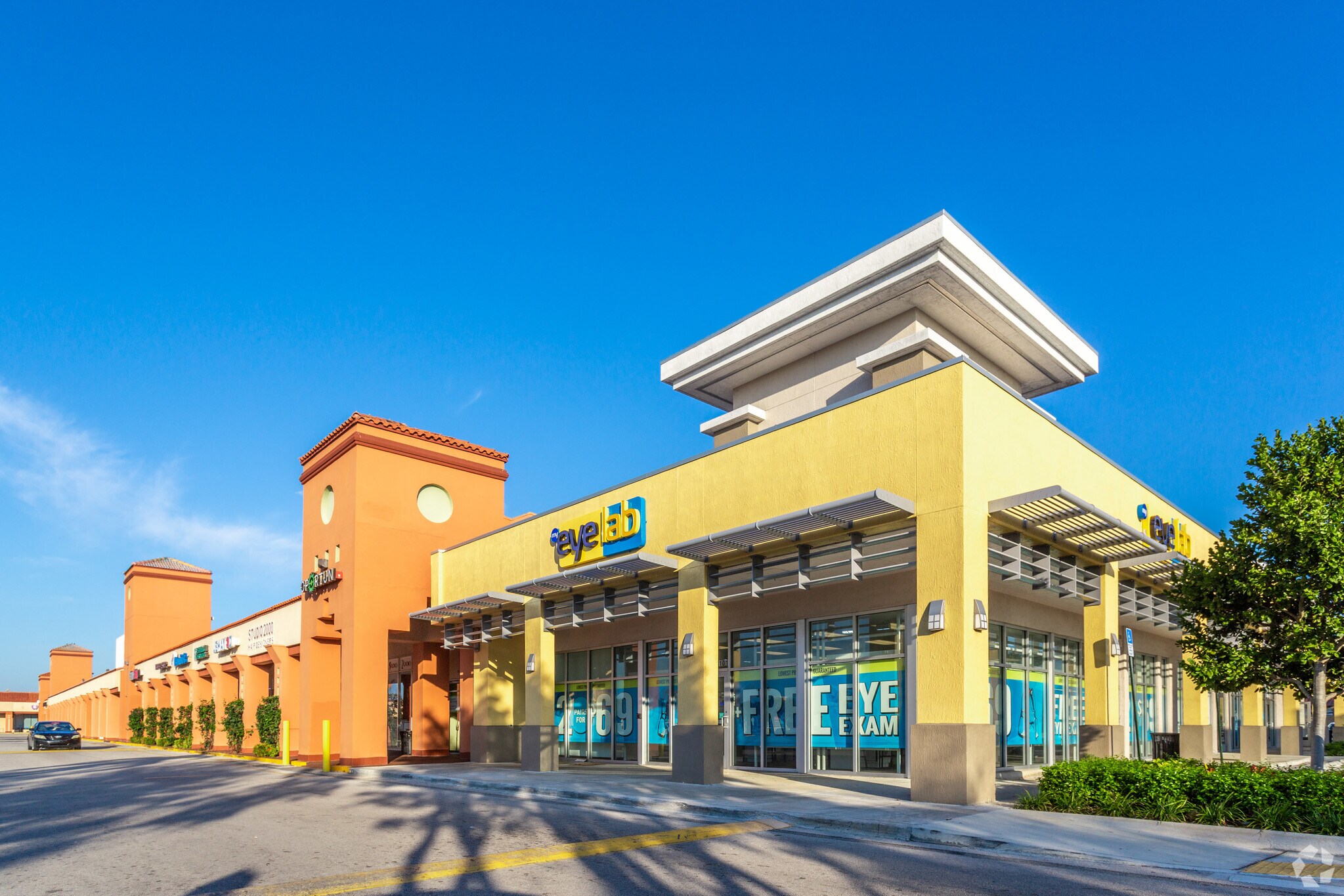 8727-8771 SW 24th St, Miami, FL for sale Primary Photo- Image 1 of 1