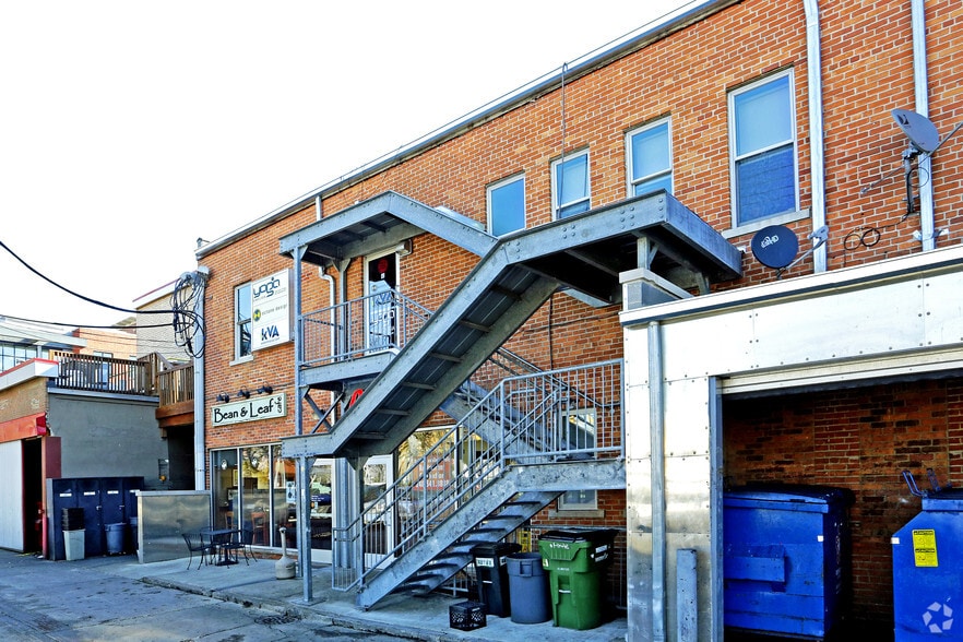 106-110 S Main St, Royal Oak, MI for lease - Building Photo - Image 2 of 12