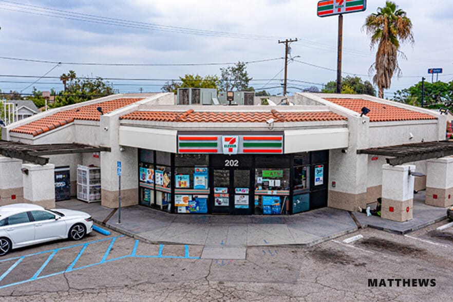 202 N Mount Vernon Ave, Colton, CA for sale - Building Photo - Image 2 of 3