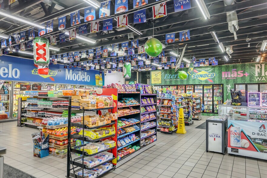 1033 N 24th Pl, Phoenix, AZ for sale - Building Photo - Image 2 of 36