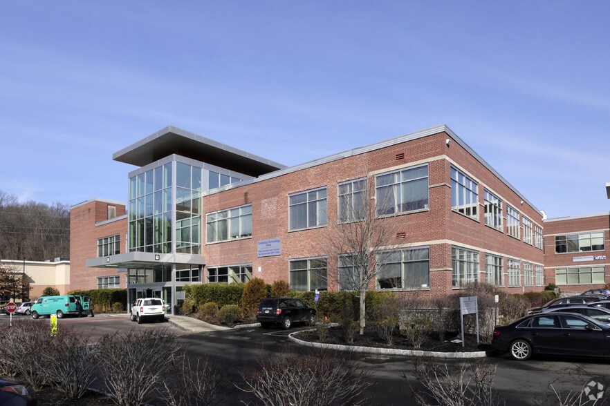 761 Main Ave, Norwalk, CT for sale - Primary Photo - Image 1 of 1