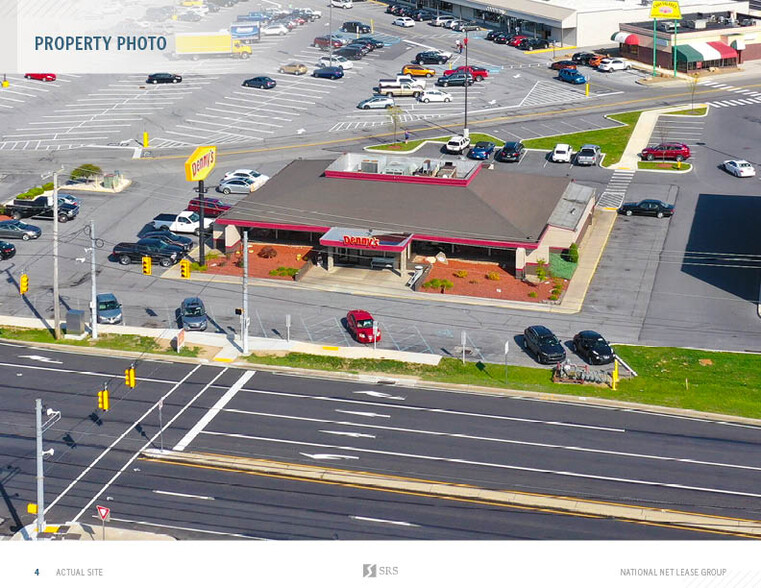 220 Park Hills Plaza, Altoona, PA for sale - Building Photo - Image 1 of 1