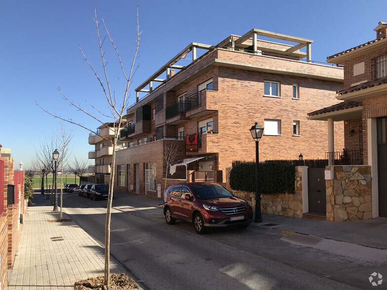 Calle Herminio Menéndez, 10, Brunete, Madrid for lease - Primary Photo - Image 1 of 1