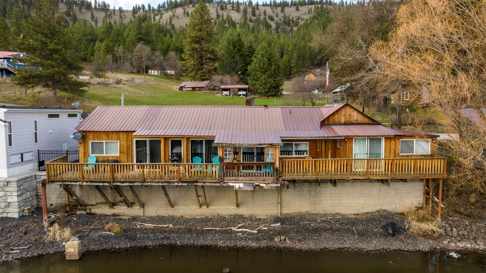 88840 Highway 3 N, Saint Maries, ID for sale - Building Photo - Image 2 of 25