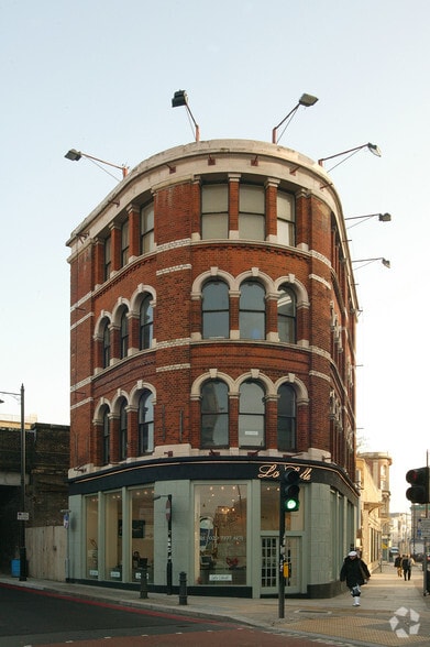 10A Great Eastern St, London for lease - Building Photo - Image 2 of 2