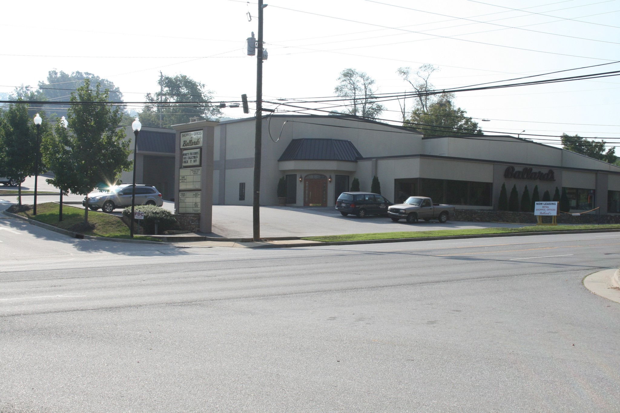 1238 Hendersonville Rd, Asheville, NC for lease Primary Photo- Image 1 of 2