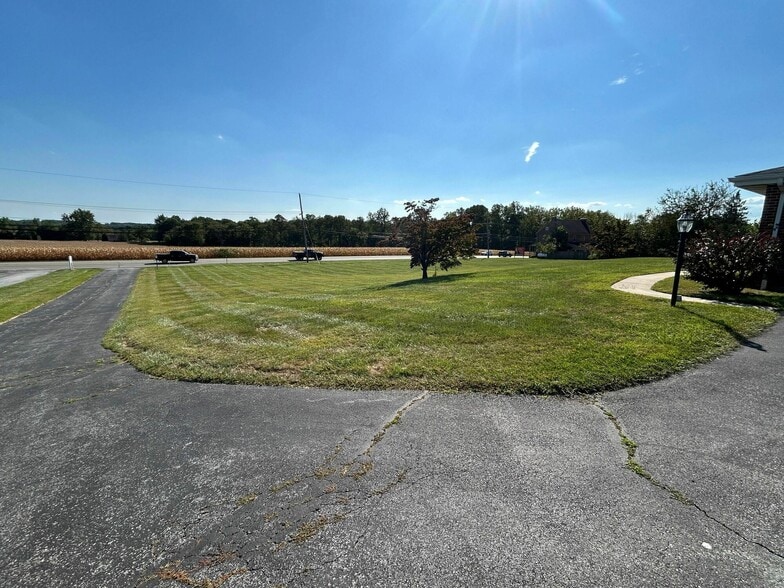 4131 W Lincoln Hwy, Parkesburg, PA for sale - Building Photo - Image 3 of 8