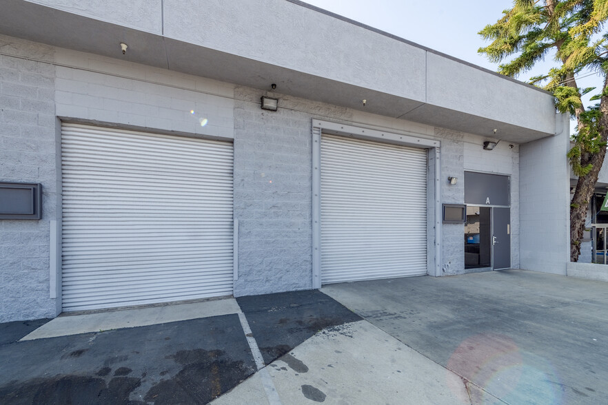 4935-4943 McConnell Ave, Los Angeles, CA for lease - Building Photo - Image 3 of 6