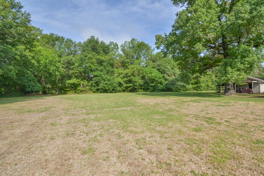 20688 Loop 494, New Caney, TX for sale - Primary Photo - Image 1 of 1