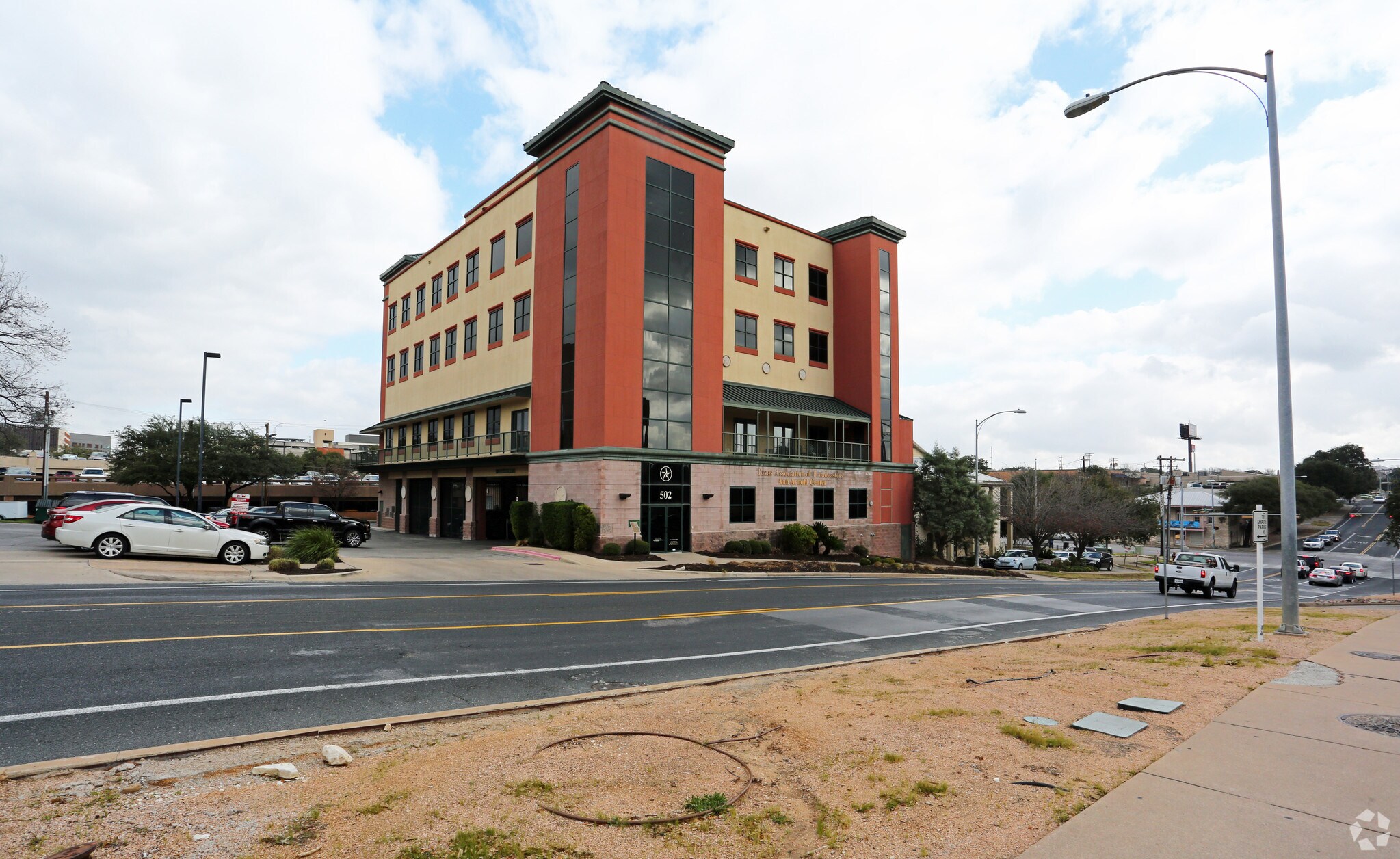 502 11th St E, Austin, TX for sale Primary Photo- Image 1 of 1