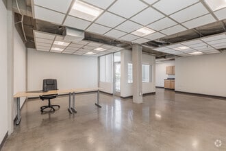 80 SE Madison St, Portland, OR for lease Interior Photo- Image 2 of 4