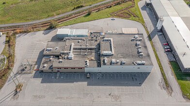 7 Riverside Dr, Quinte West, ON - AERIAL map view