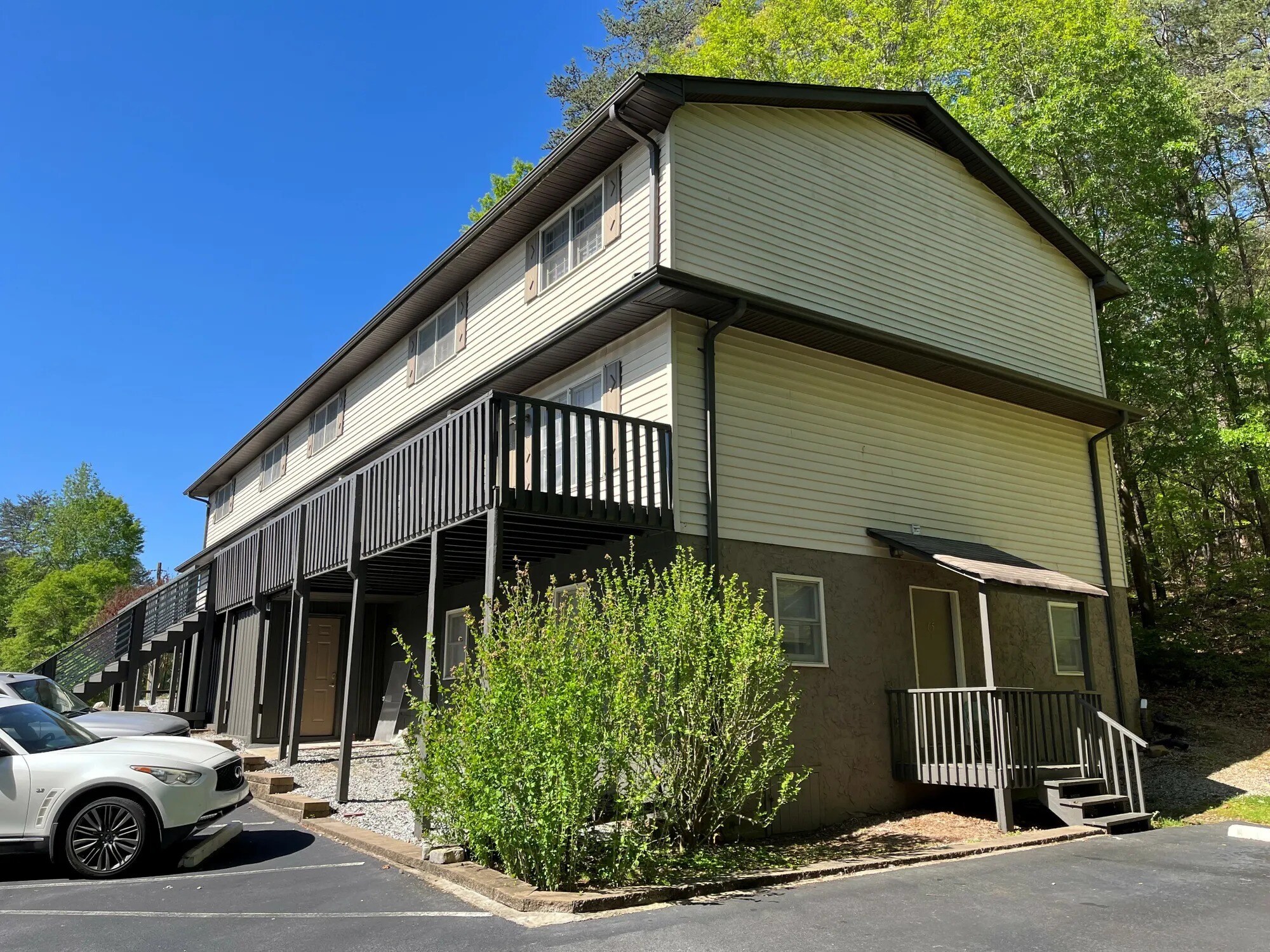 55 Nottingham Trl, Toccoa, GA for sale Building Photo- Image 1 of 1