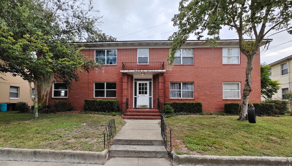 Three Quad Portfolio portfolio of 3 properties for sale on LoopNet.com - Building Photo - Image 1 of 51