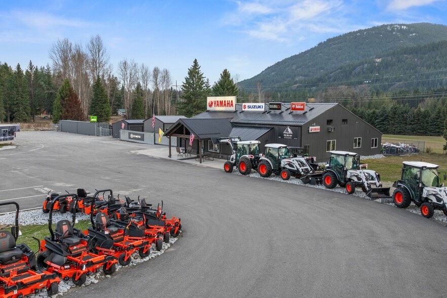 478544 Highway 95 N, Sandpoint, ID for sale - Building Photo - Image 2 of 13