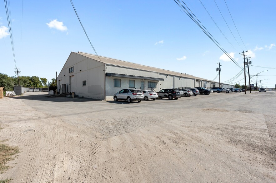 300 Industrial Blvd, Austin, TX 78745 | LoopNet