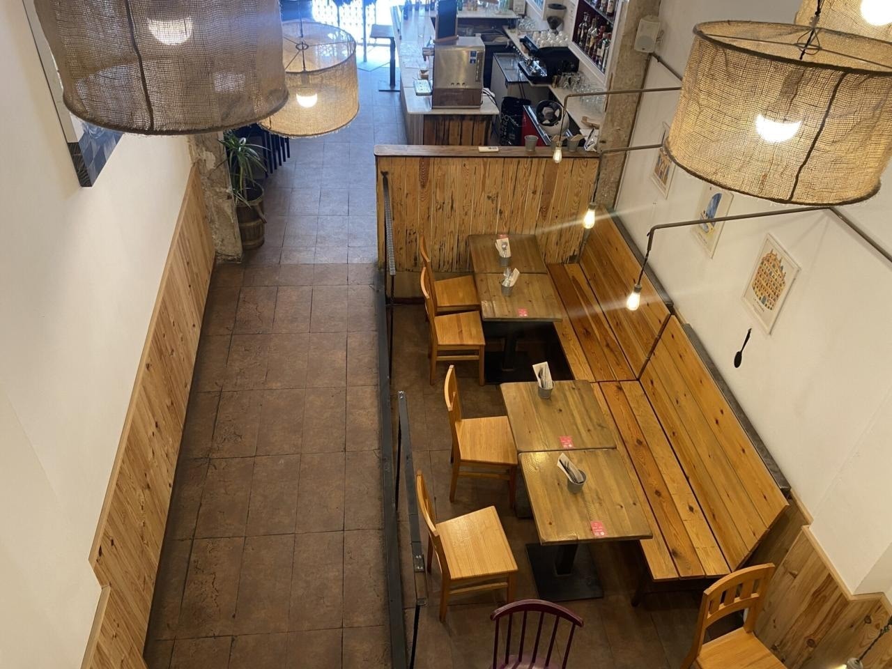 Retail in Barcelona, Barcelona for lease Interior Photo- Image 1 of 7