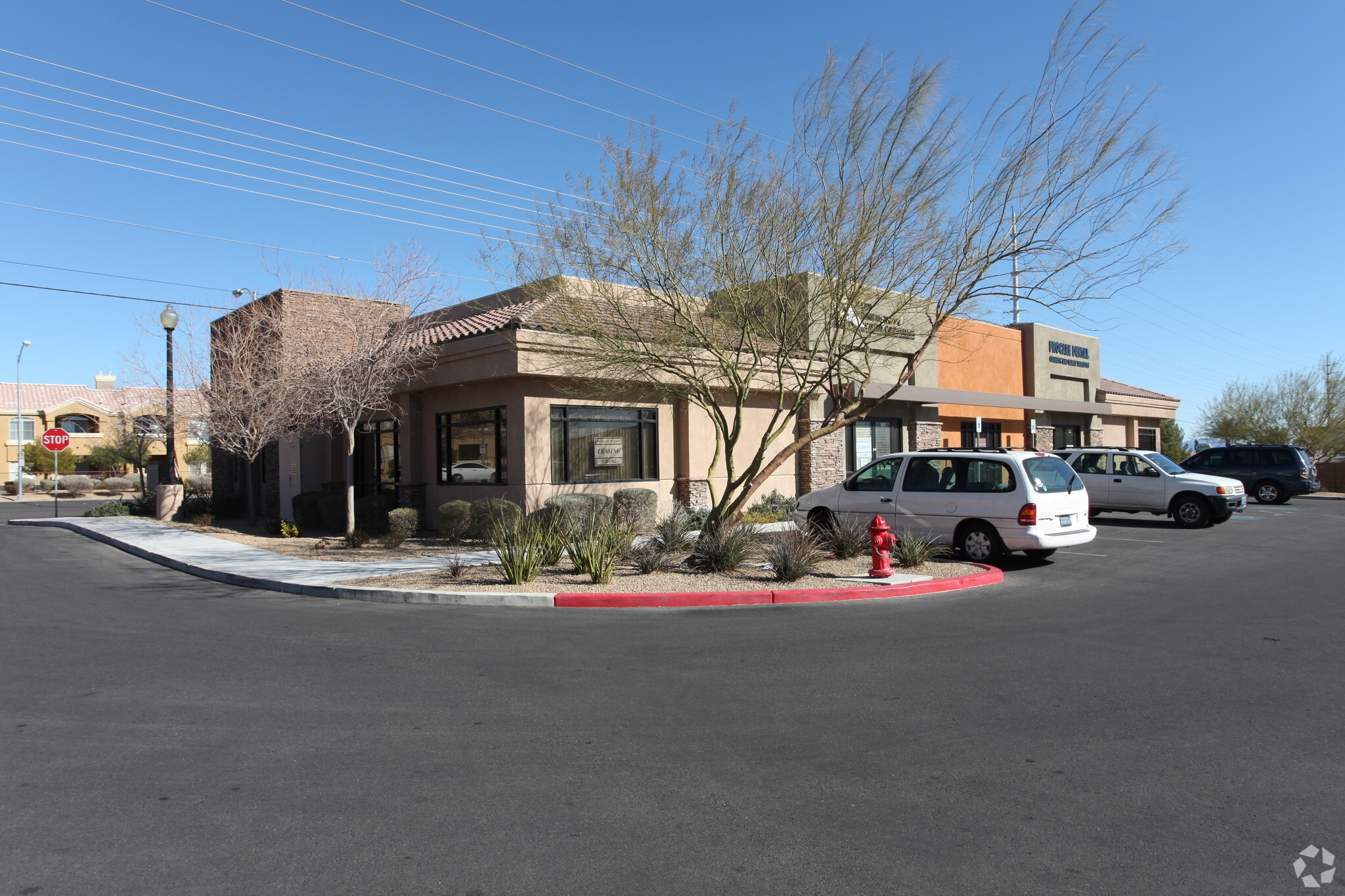 9155 W Flamingo Rd, Las Vegas, NV for lease Primary Photo- Image 1 of 4