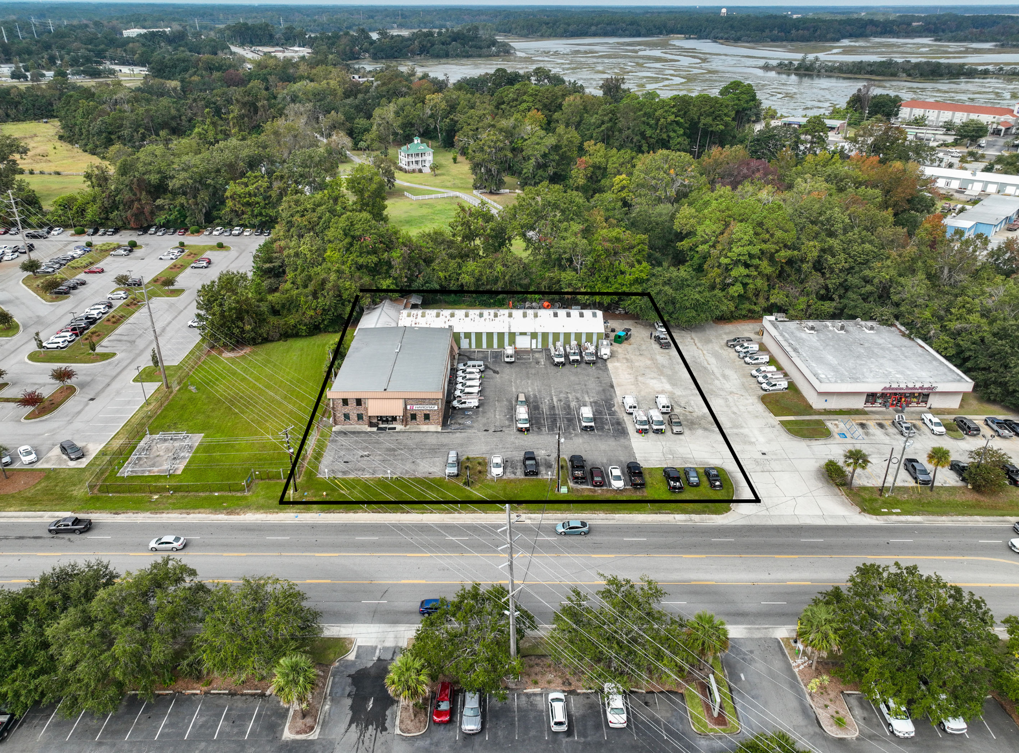 60 Robert Smalls Pky, Beaufort, SC for sale Building Photo- Image 1 of 1