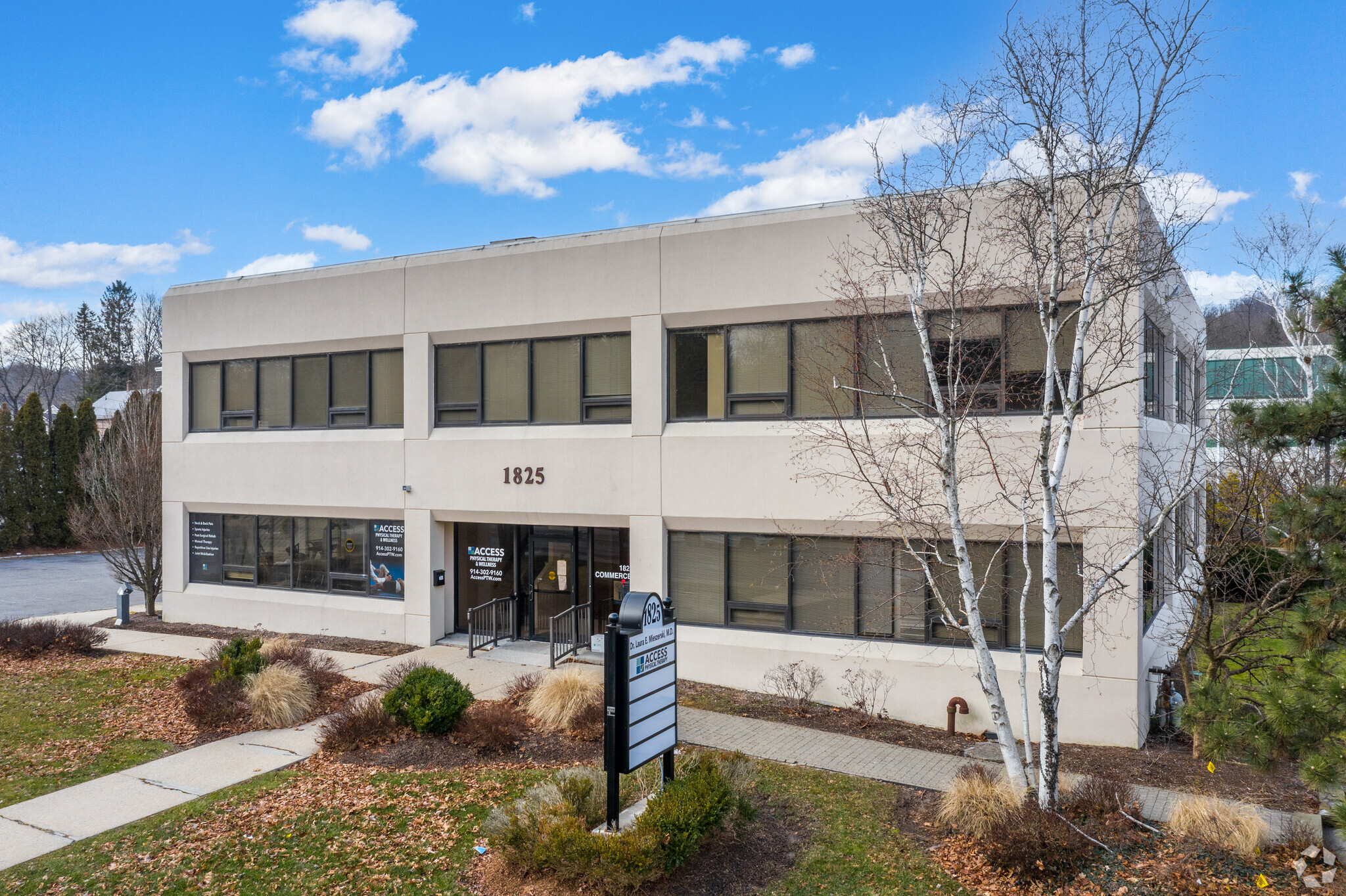 1825 Commerce St, Yorktown Heights, NY for lease Primary Photo- Image 1 of 5