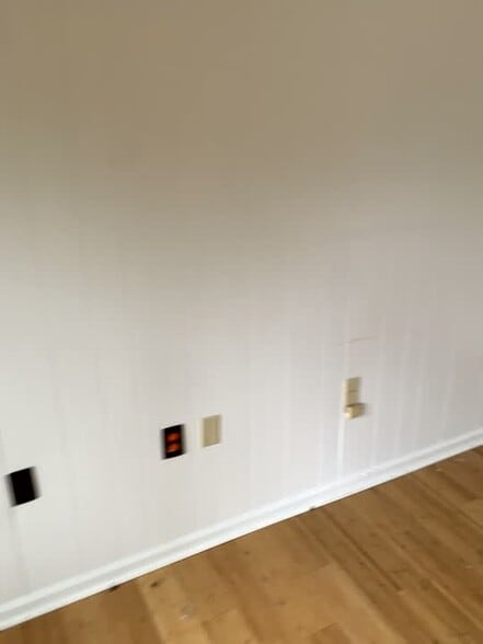 2740 Franklin Rd SW, Roanoke, VA for lease - Commercial Listing Video - Image 2 of 15