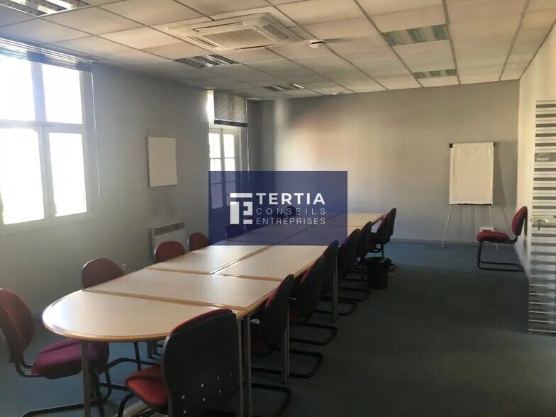 Office in Montpellier for sale - Building Photo - Image 3 of 9