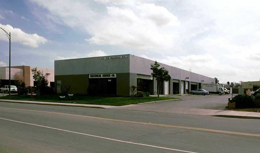 242-256 Hillsdale Ave, San Jose, CA for lease - Building Photo - Image 2 of 4