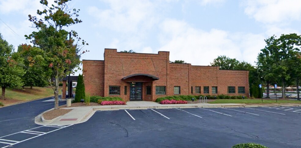 3953 Lavista Rd, Tucker, GA for lease - Building Photo - Image 1 of 2