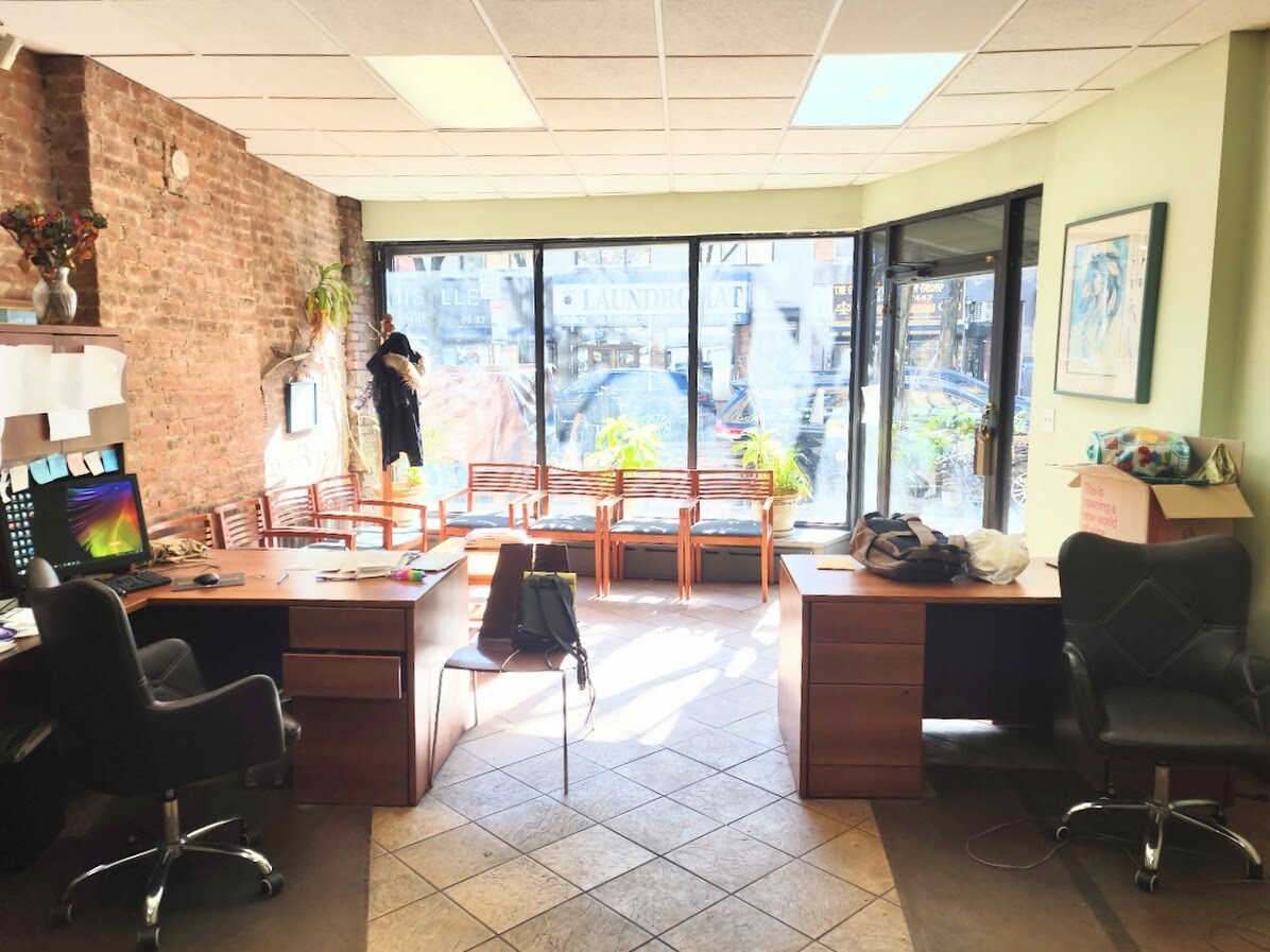 6093 Myrtle Ave, Ridgewood, NY for sale Interior Photo- Image 1 of 1