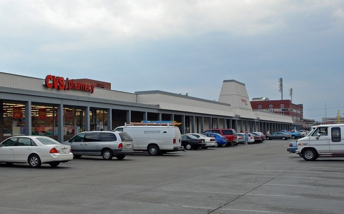 1313-1327 Plaza E, Charleston, WV for sale - Building Photo - Image 1 of 1