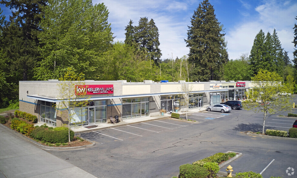 22618 Bothell Everett Hwy, Bothell, WA for lease - Building Photo - Image 1 of 2