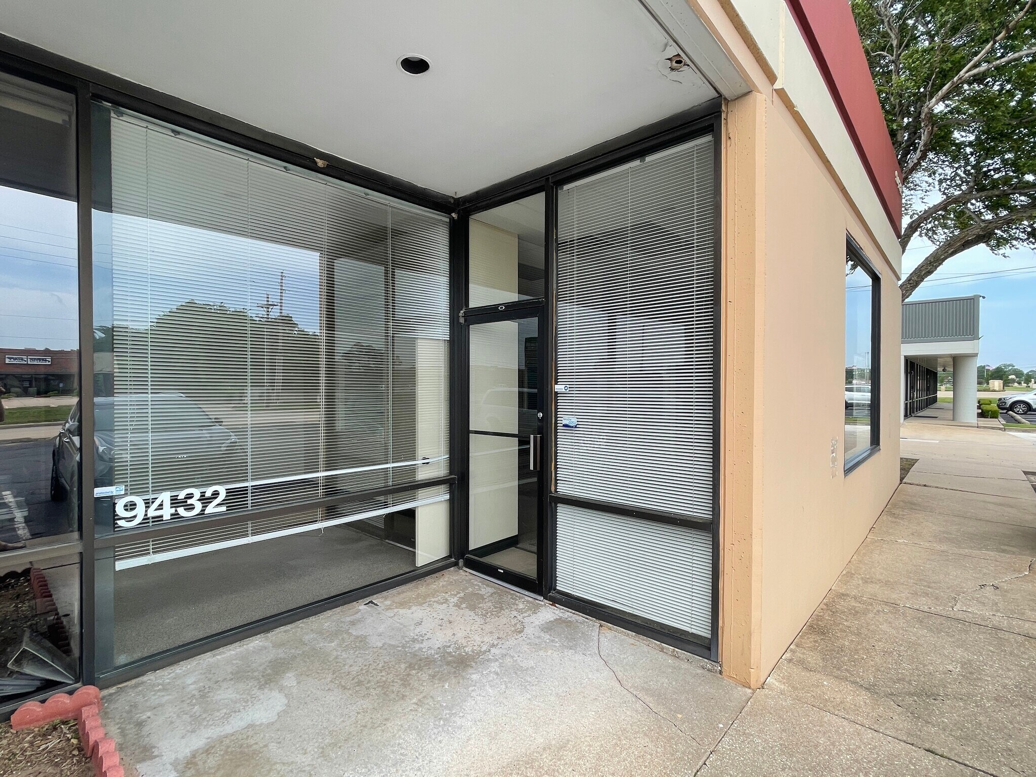 5110-5124 S 95th Ave, Tulsa, OK for lease Building Photo- Image 1 of 10