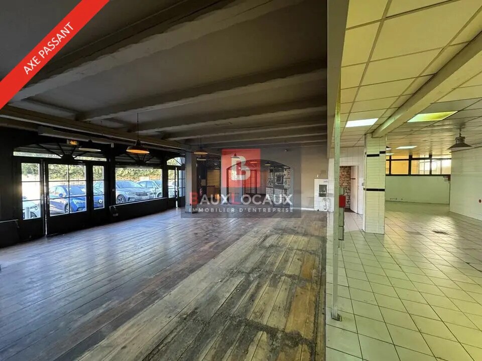 Retail in Avignon for lease Interior Photo- Image 1 of 9