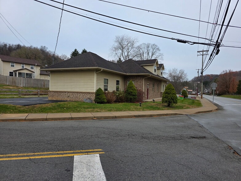 5575 Old William Penn Hwy, Murrysville, PA for lease - Building Photo - Image 3 of 6