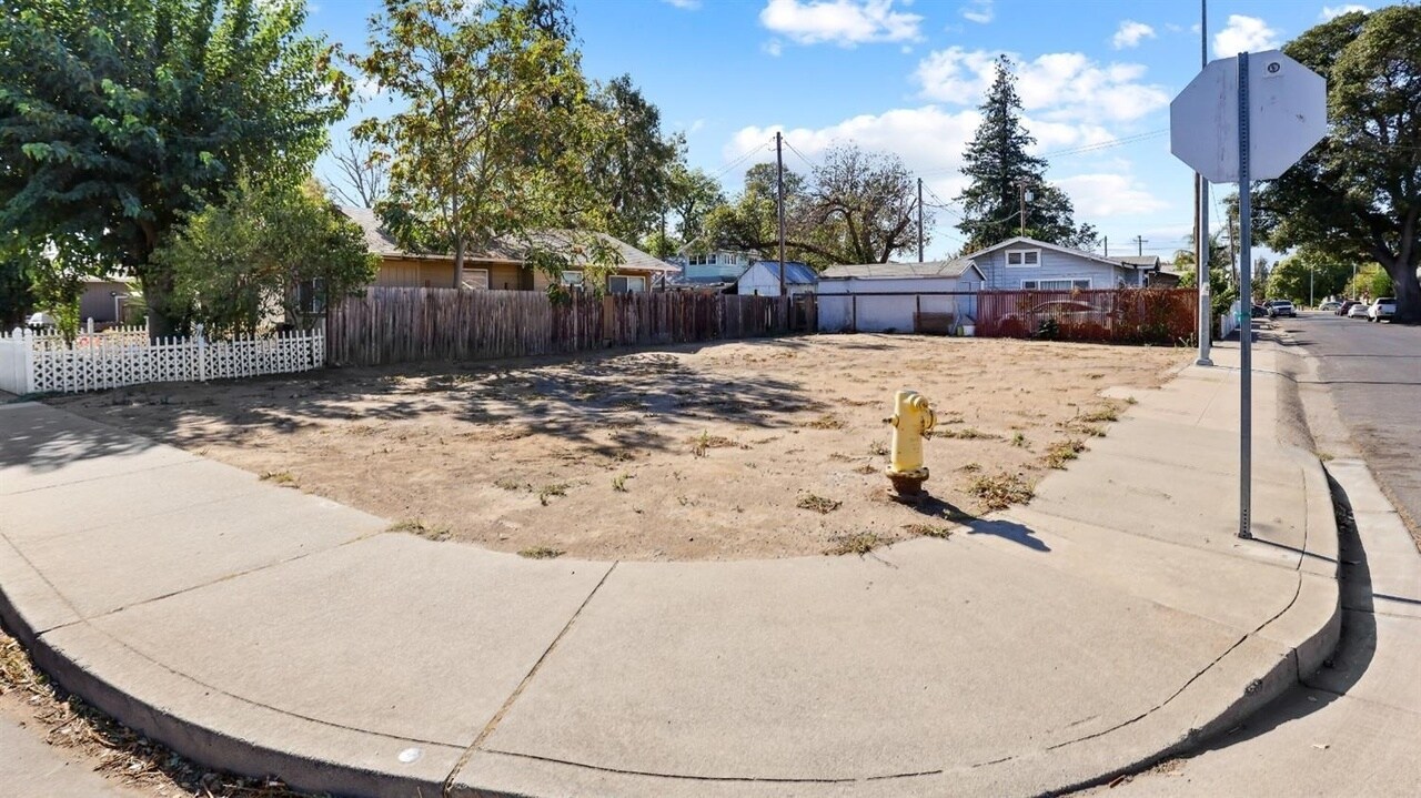 433 N Church St, Lodi, CA 95240 | LoopNet