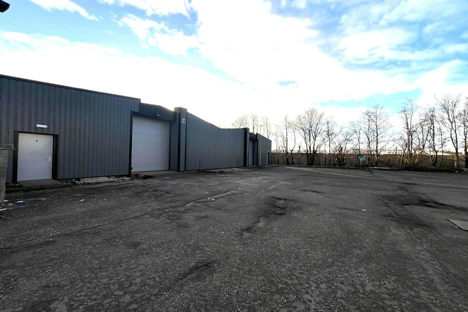 16 Singer Rd, East Kilbride for sale Primary Photo- Image 1 of 1