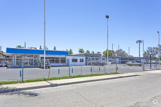 More details for 911 Oak St, Bakersfield, CA - Retail for Sale