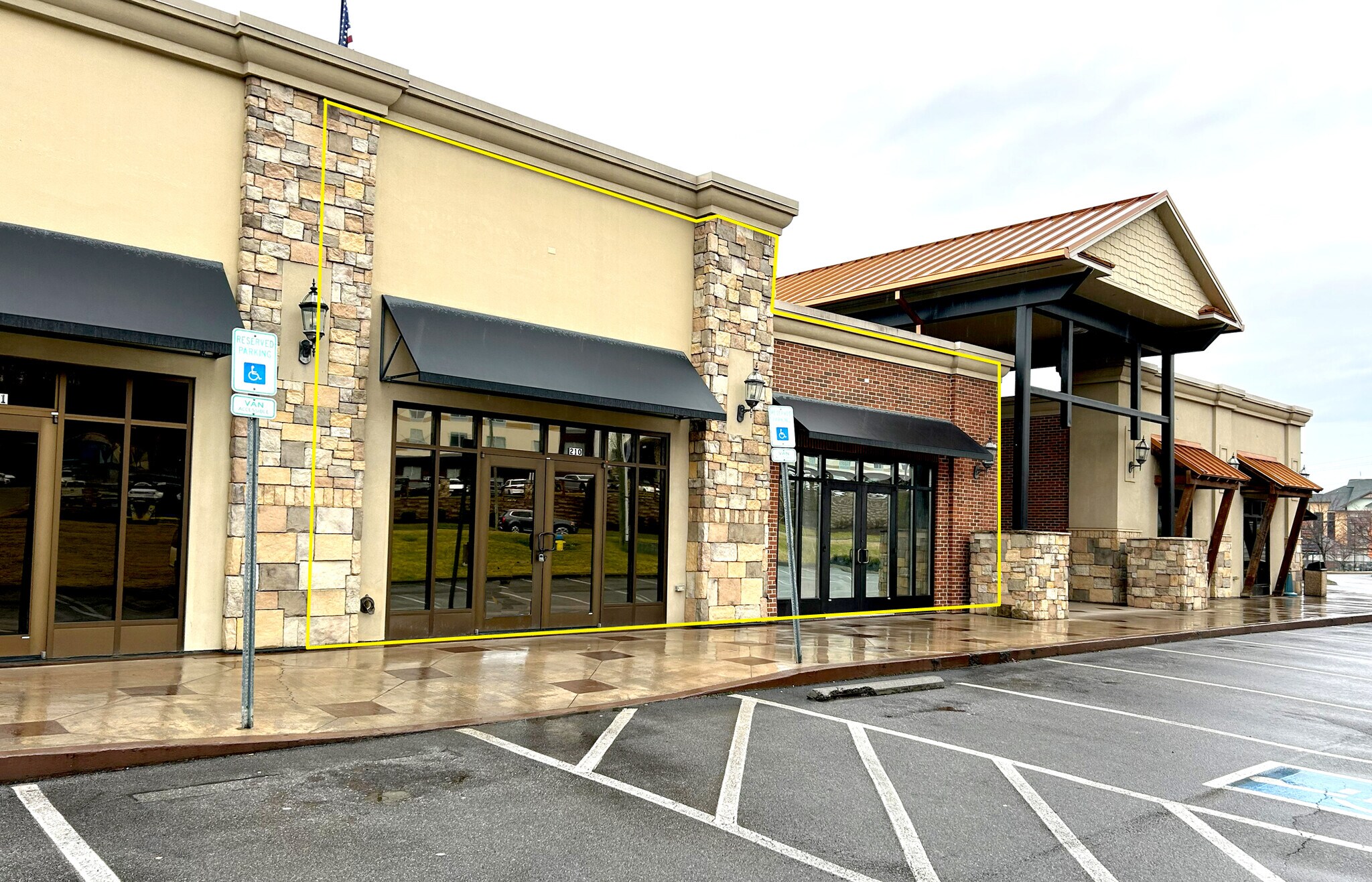 2430 Teaster Ln, Pigeon Forge, TN for sale Building Photo- Image 1 of 1