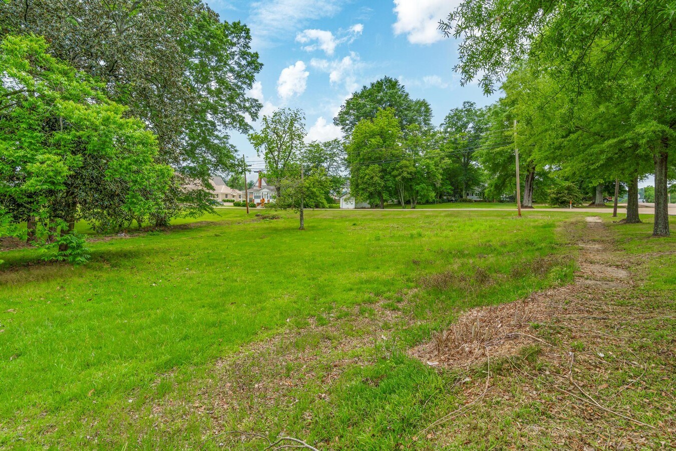 200 S Fir Ave, Collins, MS 39428 Land for Sale