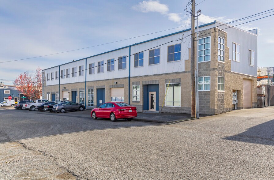 4259 23rd Ave W, Seattle, WA for sale - Building Photo - Image 1 of 1