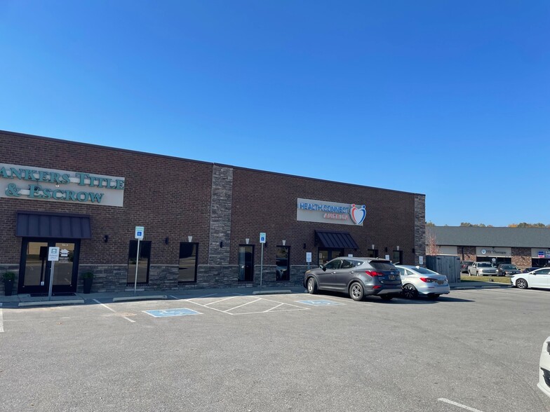 116 Merchants Blvd, Clarksville, TN for lease - Building Photo - Image 2 of 4