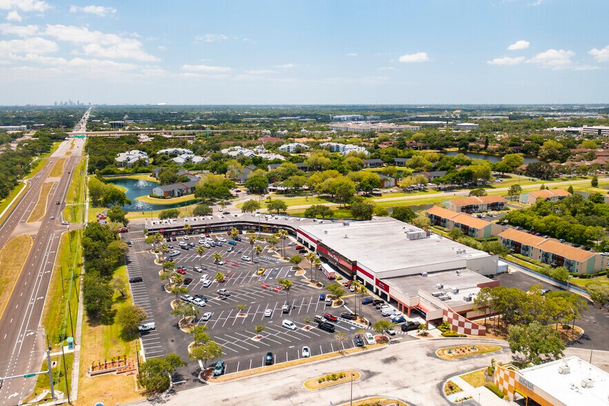 11002-11140 4th St N, Saint Petersburg, FL for lease - Building Photo - Image 1 of 2