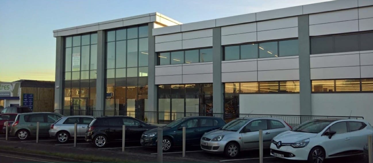 Progress Rd, Leigh On Sea, SS9 5PR