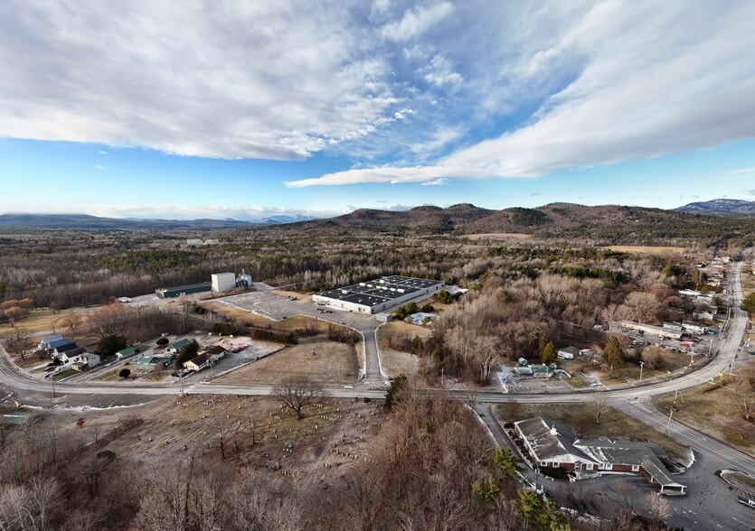 39 Myers Way, Willsboro, NY for sale - Building Photo - Image 3 of 13