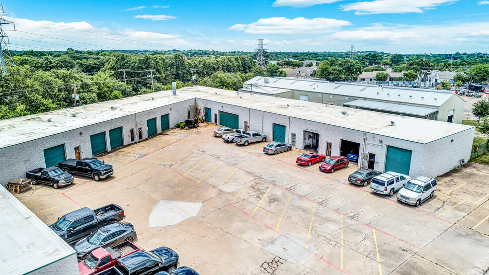 3620 Graves Blvd, Pantego, TX for lease - Building Photo - Image 2 of 5