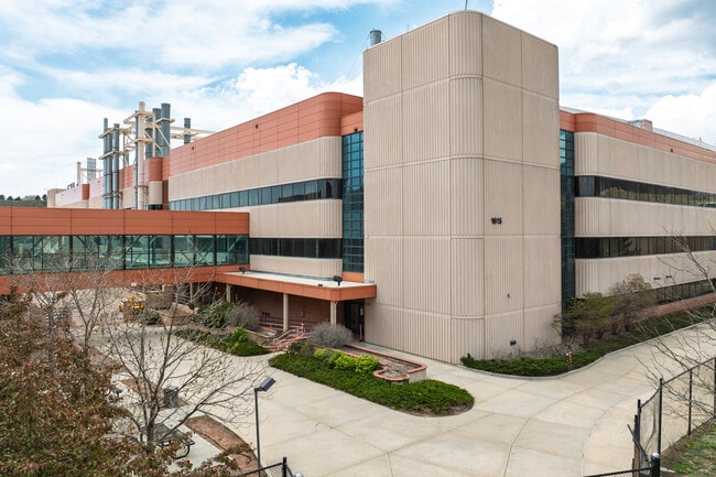 More details for 1615 Garden of the Gods Rd, Colorado Springs, CO - Industrial for Sale