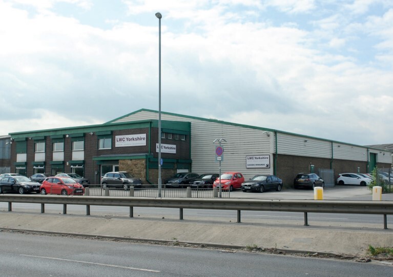 11 Pontefract Ln, Leeds WYK - Warehouse