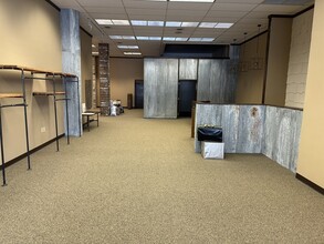 5th St, Wahpeton, ND for lease Interior Photo- Image 2 of 9