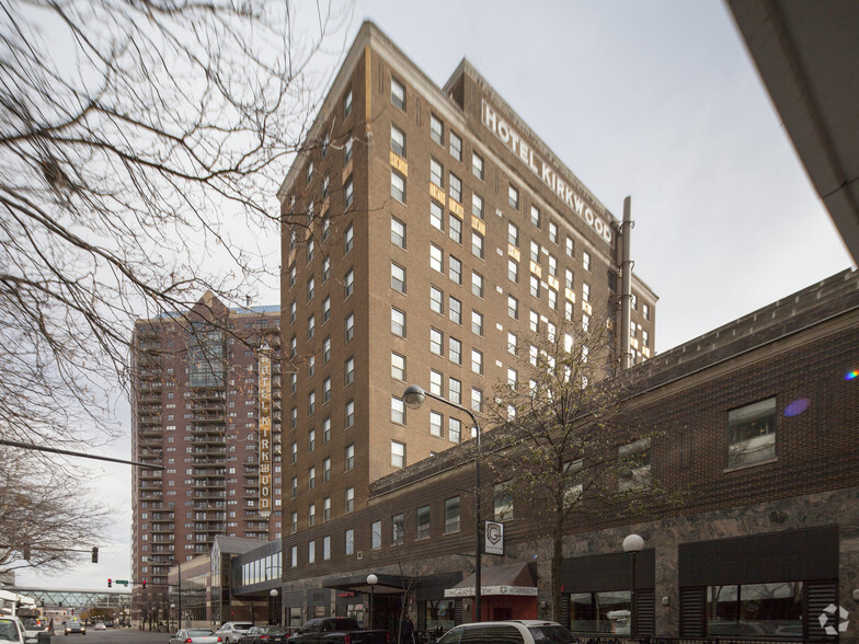400 Walnut St, Des Moines, IA for sale - Building Photo - Image 1 of 1